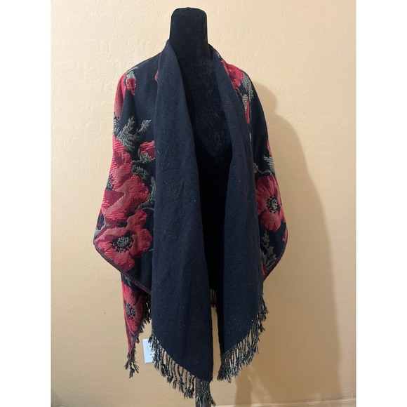 Isaac Mizrahi Live! Accessories - Isaac Mizrahi Live Black Red Floral Poppy Knit Wrap Fringe Shawl Ruana One Size